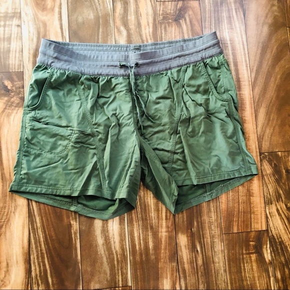 plus size hiking shorts